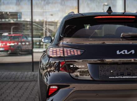Kia - XCeed