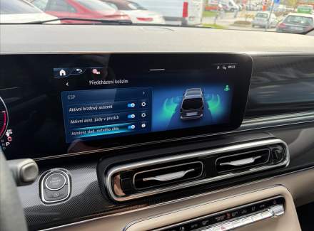 Mercedes-Benz - V-class