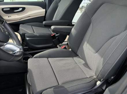 Mercedes-Benz - V-class