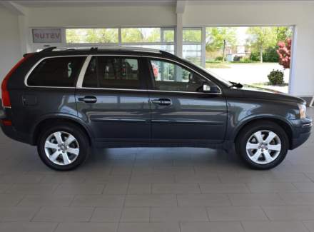 Volvo - XC90