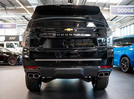 Chevrolet - Suburban