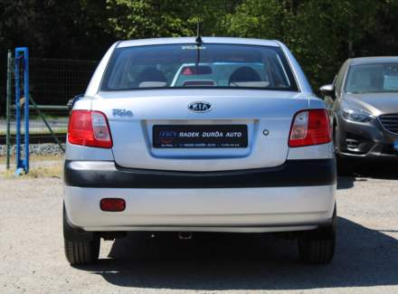 Kia - Rio