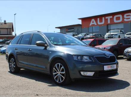 Škoda - Octavia