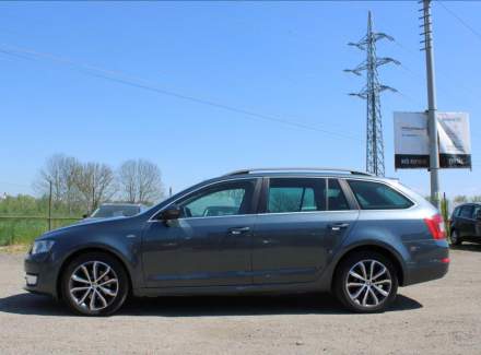 Škoda - Octavia