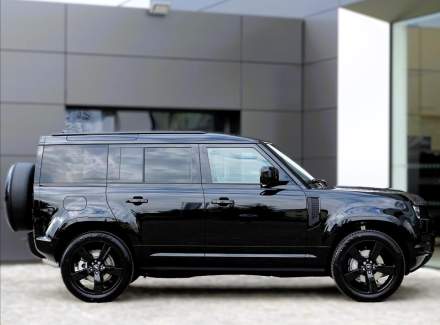 Land Rover - Defender