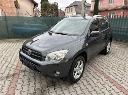 Toyota - RAV 4