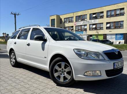 Škoda - Octavia