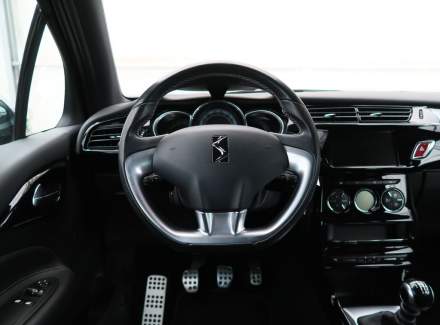DS Automobiles - DS3