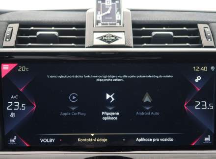 DS Automobiles - DS7 Crossback