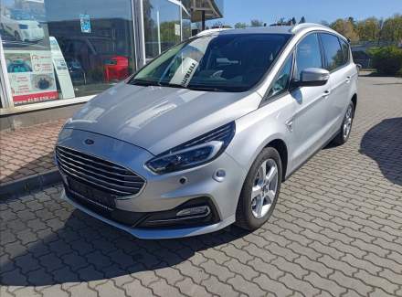 Ford - S-MAX