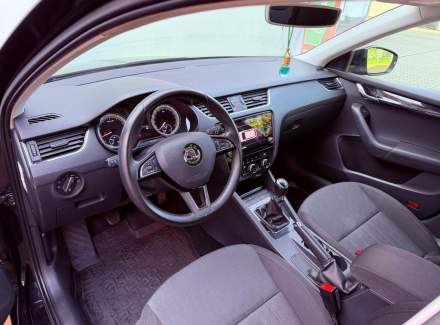 Škoda - Octavia