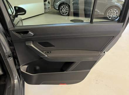 Volkswagen - Touran