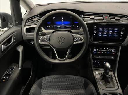Volkswagen - Touran