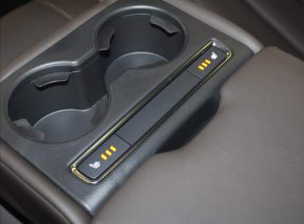 Mazda - 6