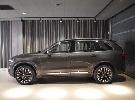Volvo - XC90