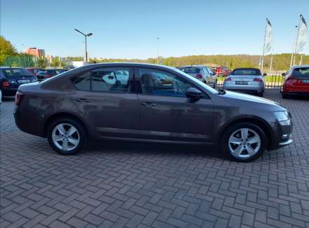 Škoda - Octavia