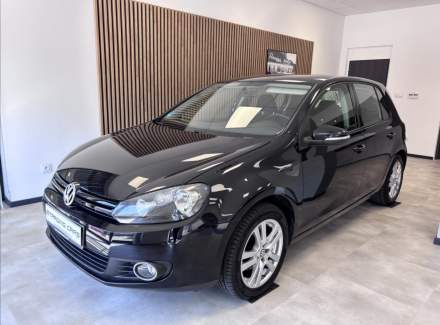 Volkswagen - Golf