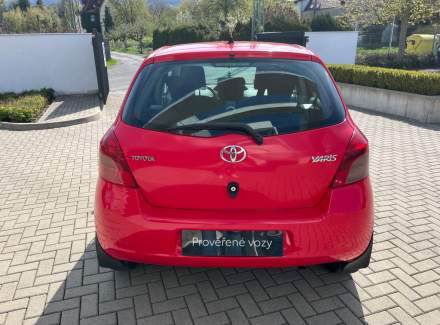 Toyota - Yaris