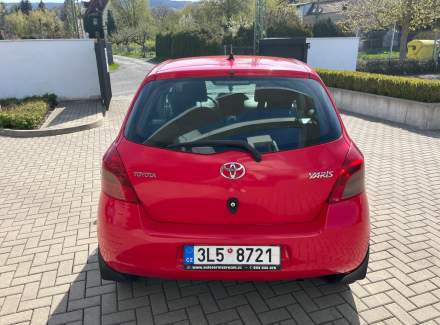 Toyota - Yaris