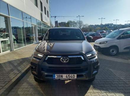 Toyota - Hilux