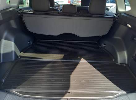 Toyota - RAV 4