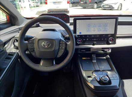 Toyota - C-HR