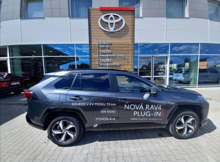 Toyota - RAV 4
