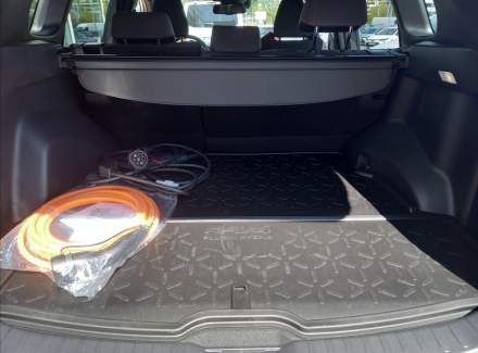 Toyota - RAV 4