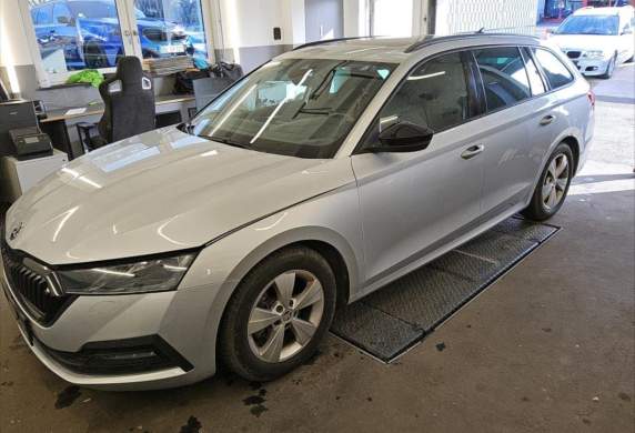 Škoda - Octavia