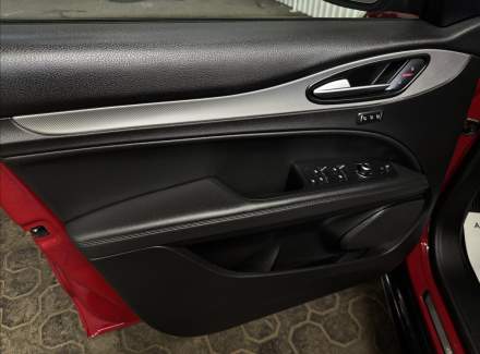 Alfa Romeo - Stelvio