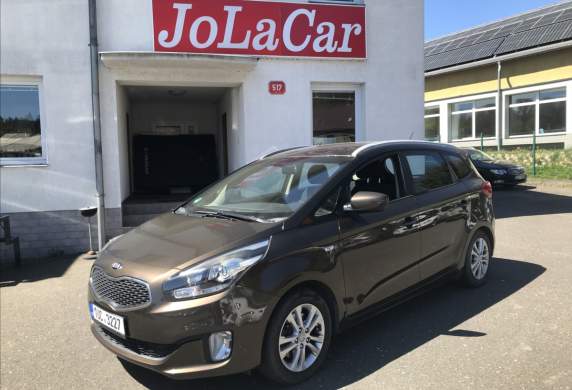 Kia - Carens