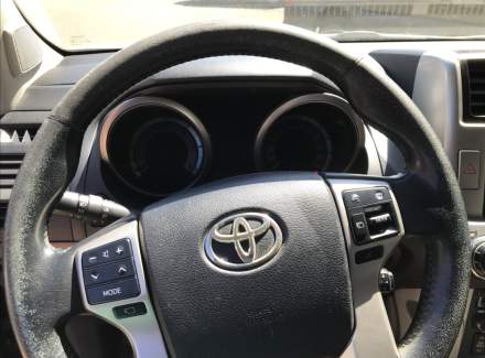 Toyota - Land Cruiser