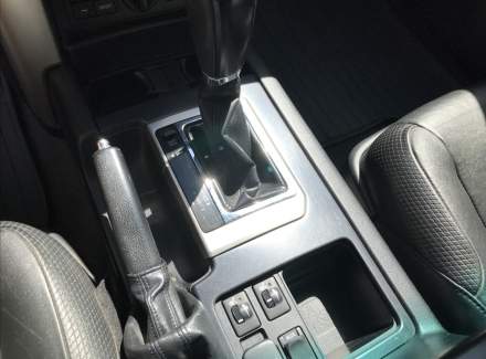 Toyota - Land Cruiser