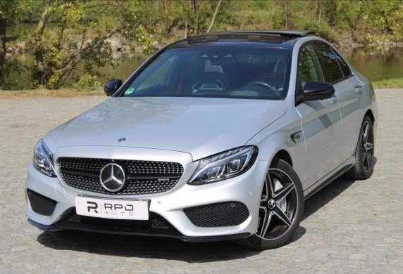 Mercedes-Benz - C-class