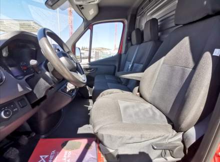 Mercedes-Benz - Sprinter