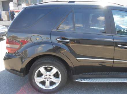 Mercedes-Benz - M-class