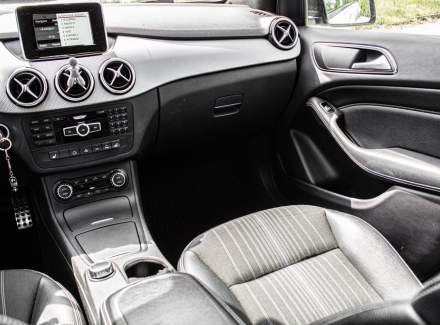 Mercedes-Benz - B-class