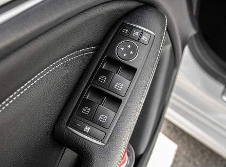 Mercedes-Benz - B-class