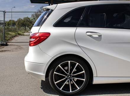 Mercedes-Benz - B-class