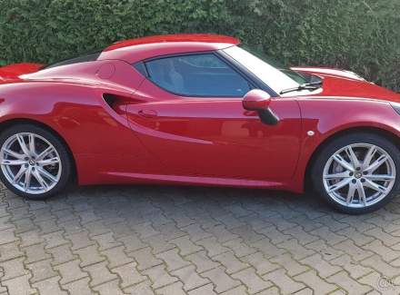Alfa Romeo - 4C