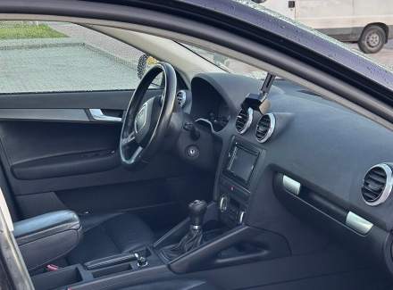 Audi - A3