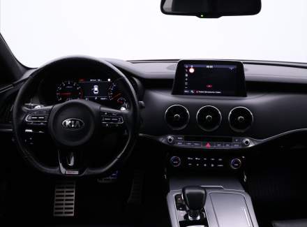 Kia - Stinger