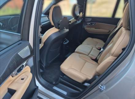 Volvo - XC90
