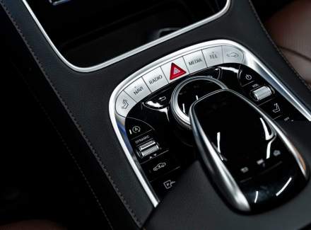 Mercedes-Benz - S-class