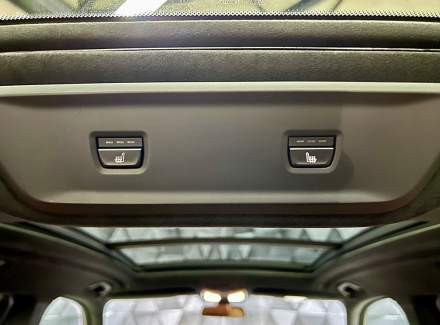BMW - X7