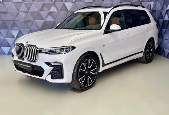 BMW - X7