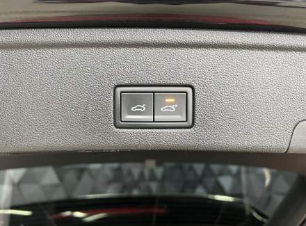 Volkswagen - Touareg