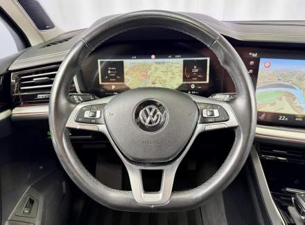 Volkswagen - Touareg