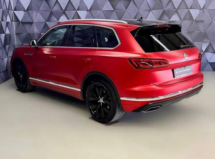 Volkswagen - Touareg
