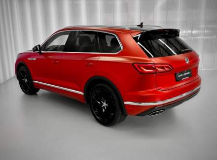 Volkswagen - Touareg